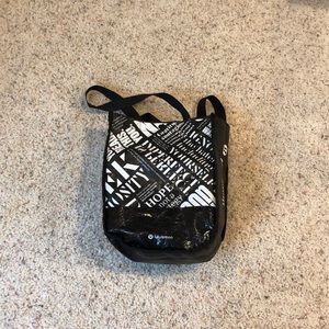 Lululemon bag